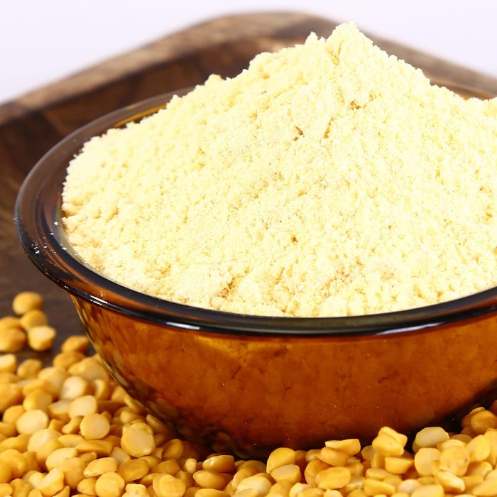 Asian Kitchen Chana Besan - Chickpeas Flour, Gram 4lb (64oz) ~ All Natural | Vegan | Gluten Friendly | NON-GMO | Indian Origin